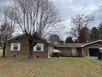 1806 Webster Rd, Summersville, WV 26651 - photo 4