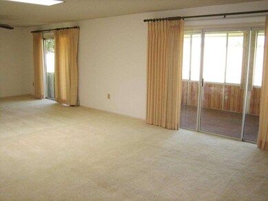 18237 N 99th Dr, Sun City, AZ 85373 - photo 4