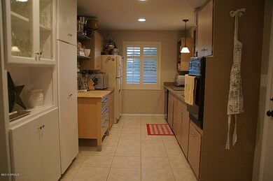2039 N 68th Street - Kitchen