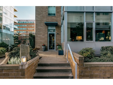 The Strand unit W107, Portland, OR 97201 - photo 2