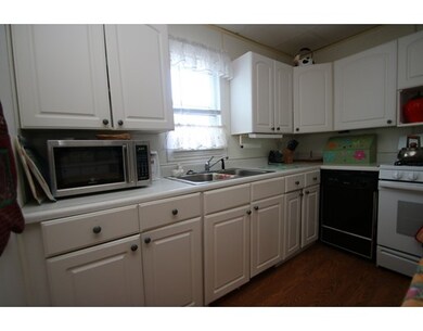 16 Overlea Ave, Saugus, MA 01906 - photo 5