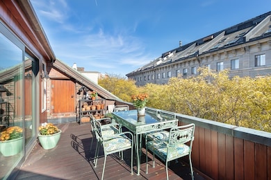 90 Commercial St unit 4B, Boston, MA 02109 - photo 6