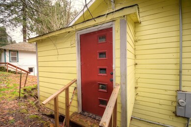 Back Porch/ Upstairs entrance