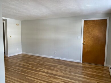 107 Vernon St unit A, Wakefield, MA 01880 - photo 2