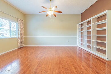 10444 W Hutton Dr, Sun City, AZ 85351 - photo 7