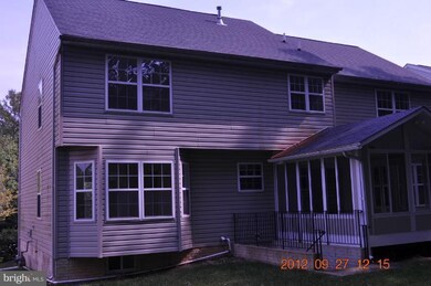 1707 Gould Dr, District Heights, MD 20747 - photo 3