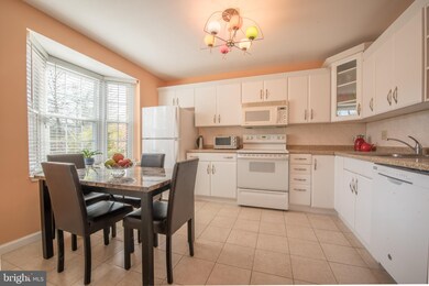 48 Hamlet Dr, Owings Mills, MD 21117 - photo 5