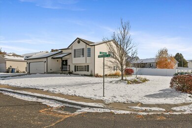 1002 N Christopher St, Medical Lake, WA 99022 - photo 2