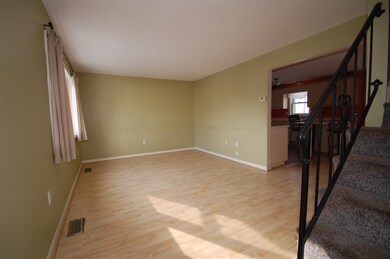 34 Birchwood Dr unit 34, Milford, NH 03055 - photo 4