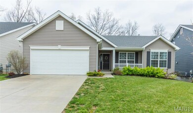 123 Keystone Ridge Dr, O Fallon, MO 63366 - photo 2