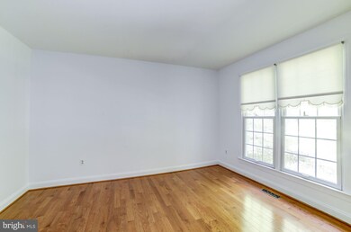 2792 Spring Lakes Dr, Davidsonville, MD 21035 - photo 4