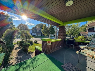 3337 Powers Way, Youngstown, OH 44502 - photo 2