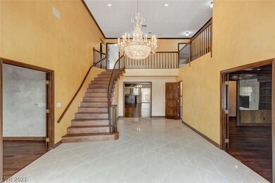 Grand entry foyer!