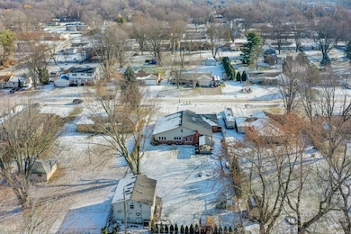 38867 Winkler St, Harrison Township, MI 48045 - photo 4