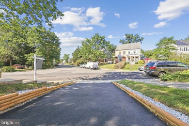 2219 Sweetbriar Dr, Alexandria, VA 22307 - photo 7