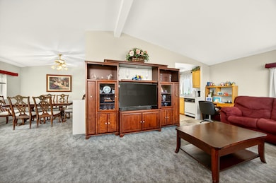 555 Freeman Rd unit 204, Central Point, OR 97502 - photo 3