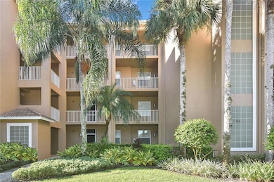 View of apartment building / complex