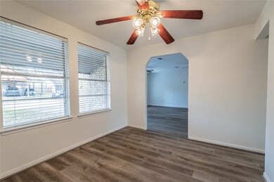 13114 Berkwood Ct, Houston, TX 77038 - photo 6