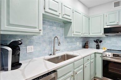 La Mirage Beachfront Condominiums unit 125, Port Aransas, TX 78373 - photo 6