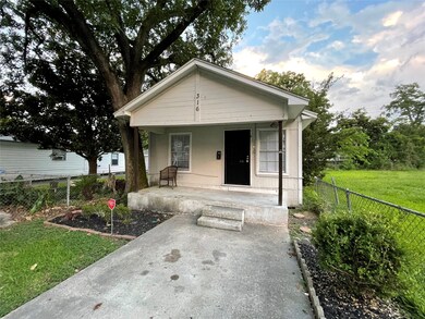 316 E 35th St, Houston, TX 77018 - photo 2