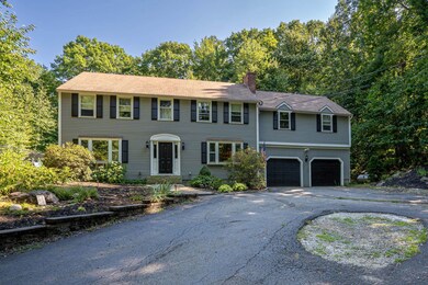 25 Camelot Dr, Bedford, NH 03110 - photo 2