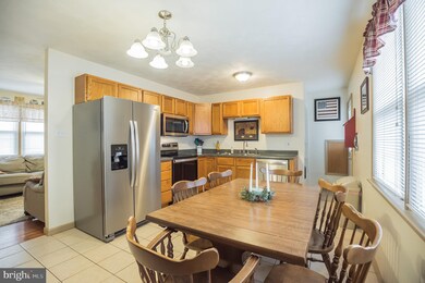 261 Oak Ave, Malaga, NJ 08328 - photo 4