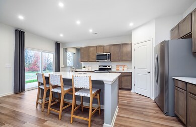 918 Houston St, Batavia, IL 60510 - photo 3