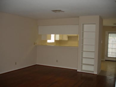 901 Tabor St unit A, Houston, TX 77009 - photo 6
