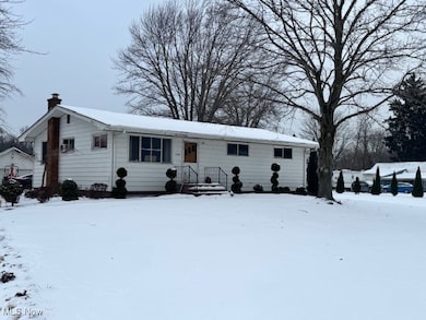 3669 N Broadway, Geneva, OH 44041 - photo 2