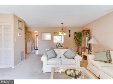 22 Topaz Ln, Trenton, NJ 08690 - photo 5