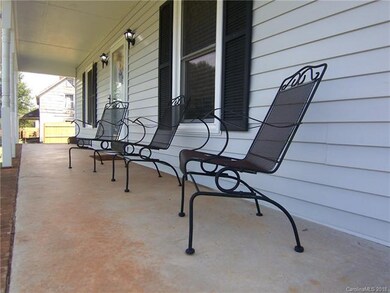 Covered Front Porch