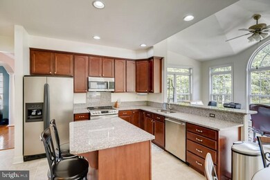 6 Turning Leaf Ct, Rosedale, MD 21237 - photo 7