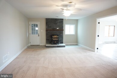 24 College St, Boyertown, PA 19512 - photo 6