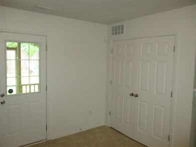 211 Doris Place Dr, Jacksonville, NC 28540 - photo 7