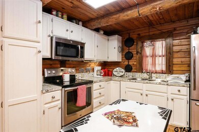 21061 Apache Rd, Tyler, TX 75705 - photo 7