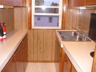 56 Chaplin St, Pawtucket, RI 02861 - photo 2