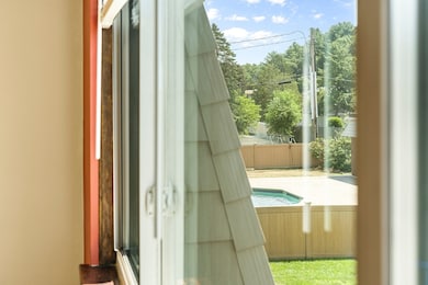 1 Hallmark Gardens unit 8, Burlington, MA 01803 - photo 6