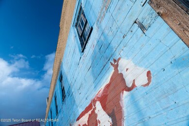 21 E Pine St, Pinedale, WY 82941 - photo 4