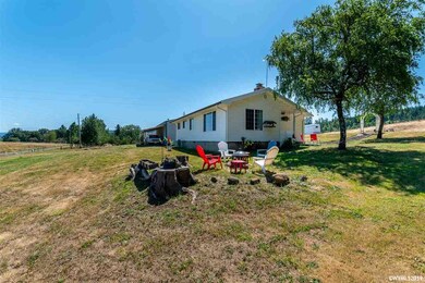 38292 Franklin Butte Rd, Scio, OR 97374 - photo 2