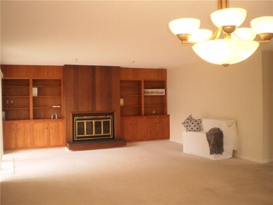 243 Chatham Cir, Warwick, RI 02886 - photo 7