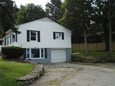 119 Marshall Rd, Woonsocket, RI 02895 - photo 2