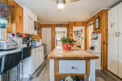 8 Myrtle St, Somersworth, NH 03878 - photo 6