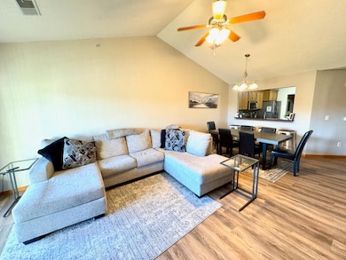 4864 S Forest Ridge Dr unit 25, New Berlin, WI 53151 - photo 5