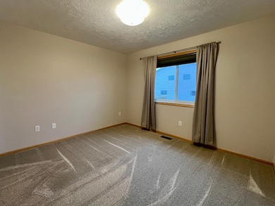 2138 14th St NW, Minot, ND 58703 - photo 6