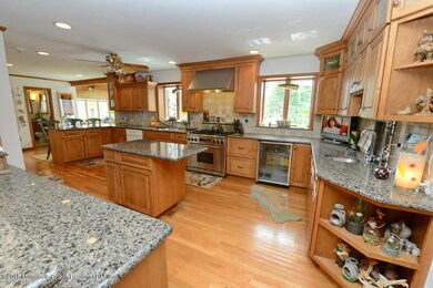 OrioleWay.Kitchen2