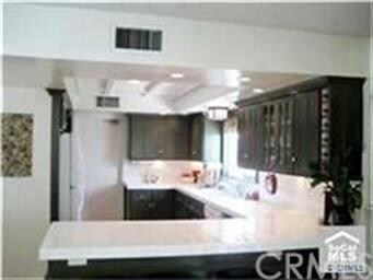 Sparkling kitchen has been updated.