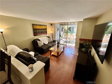 25307 Pine Creek Ln, Wilmington, CA 90744 - photo 5