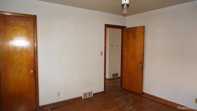 18444 Albion St, Detroit, MI 48234 - photo 7
