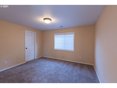 5911 NE 56th St, Vancouver, WA 98661 - photo 7