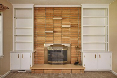 7807 Cecilia Way, Louisville, KY 40219 - photo 6